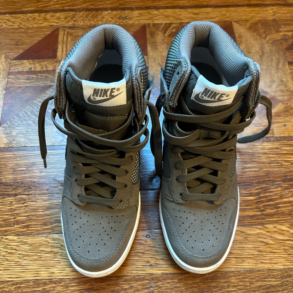 Nike dunk sky-high wedge sneaker